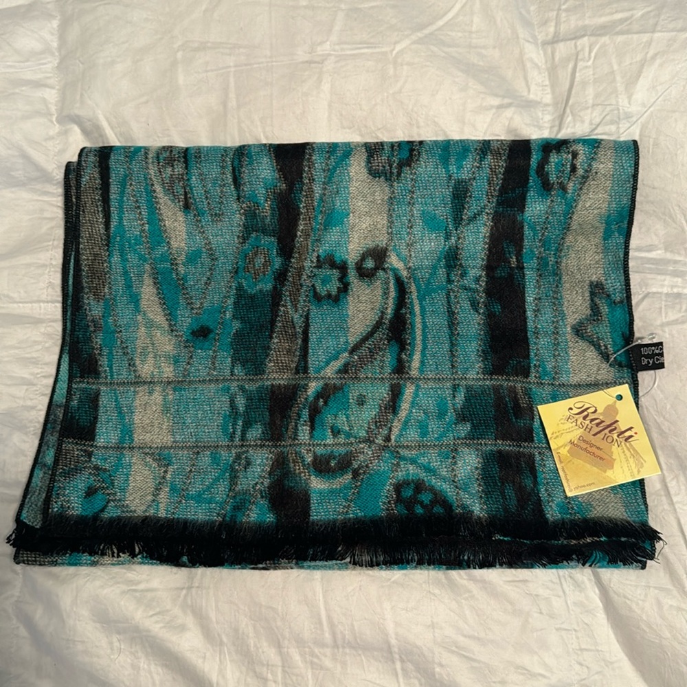 Rapti Fashion Scarf NWT